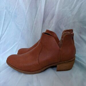 b.o.c. leather ankle boots